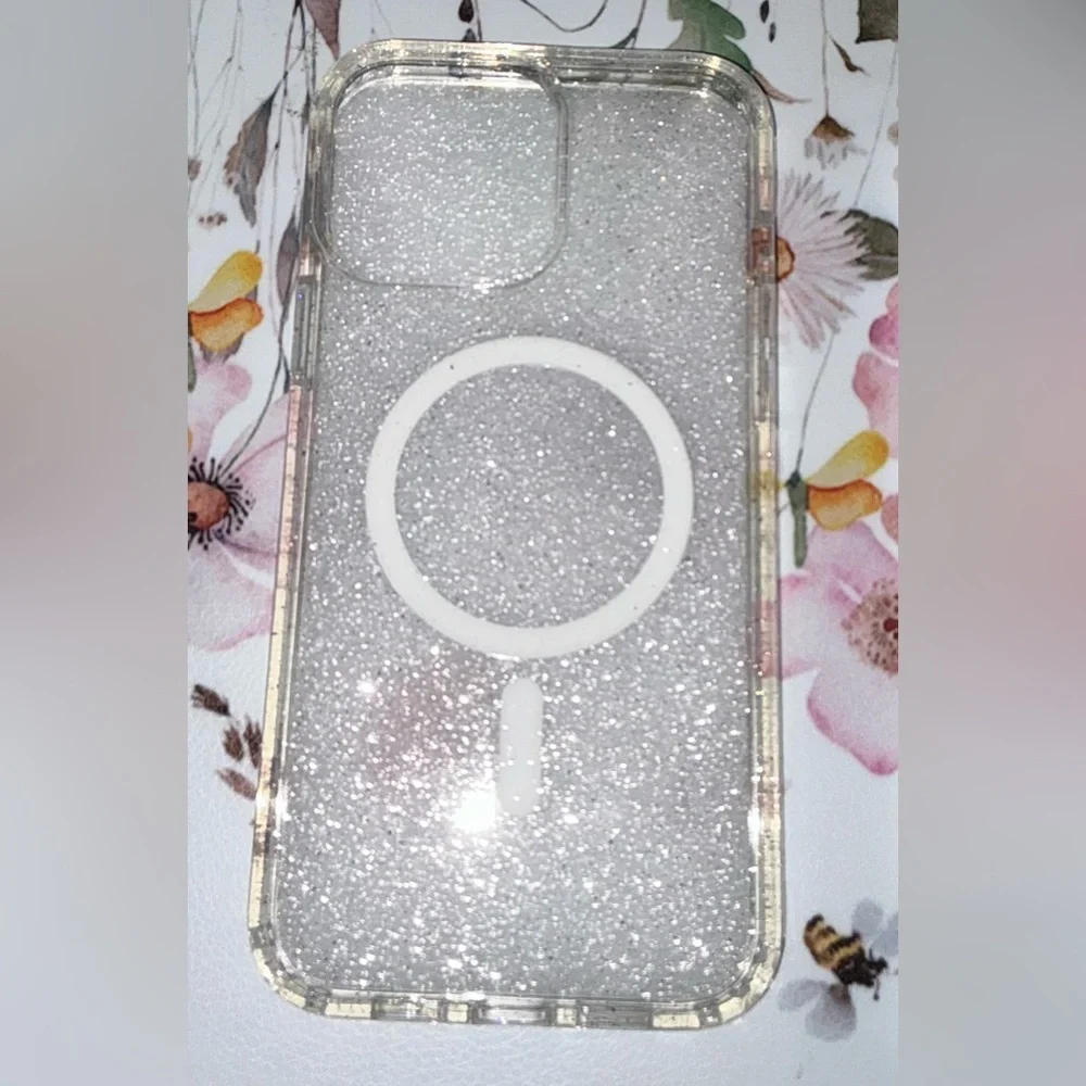 Clear Phone Case with Silver - I Phone 13 Pro Max (NWT)